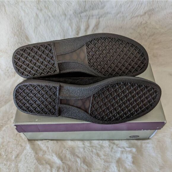 NIB VTG Modern Women Slip On Loafers Shoes Suede Close Toe Black 7.5 - Picture 11 of 12